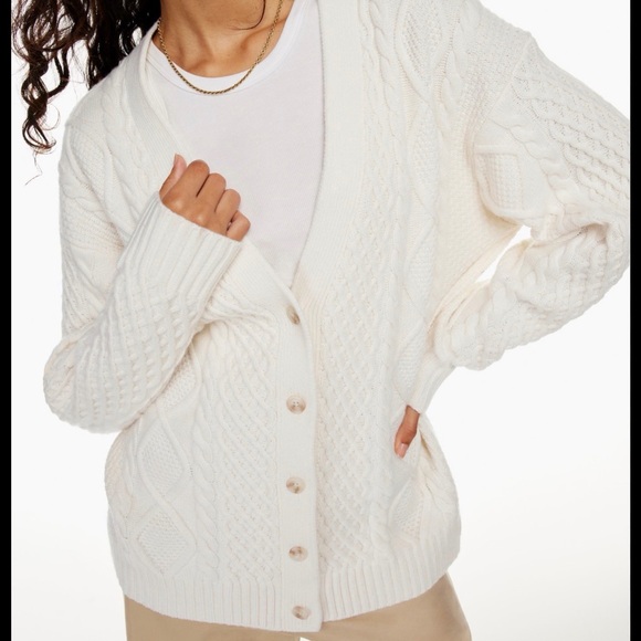 Aritzia Sweaters - Aritzia Sunday Best Wool blend Ivory Cable Thick Knit V neck Cardigan M